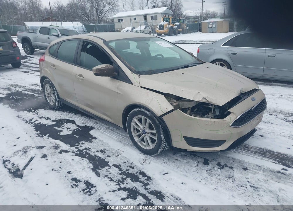 2017 FORD FOCUS SE VIN: 1FADP3K2XHL227256