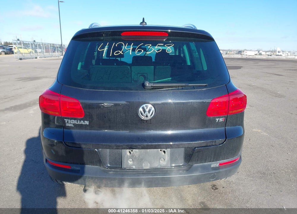 2017 VOLKSWAGEN TIGUAN 2.0T SEL VIN: WVGWV7AX4HW507746