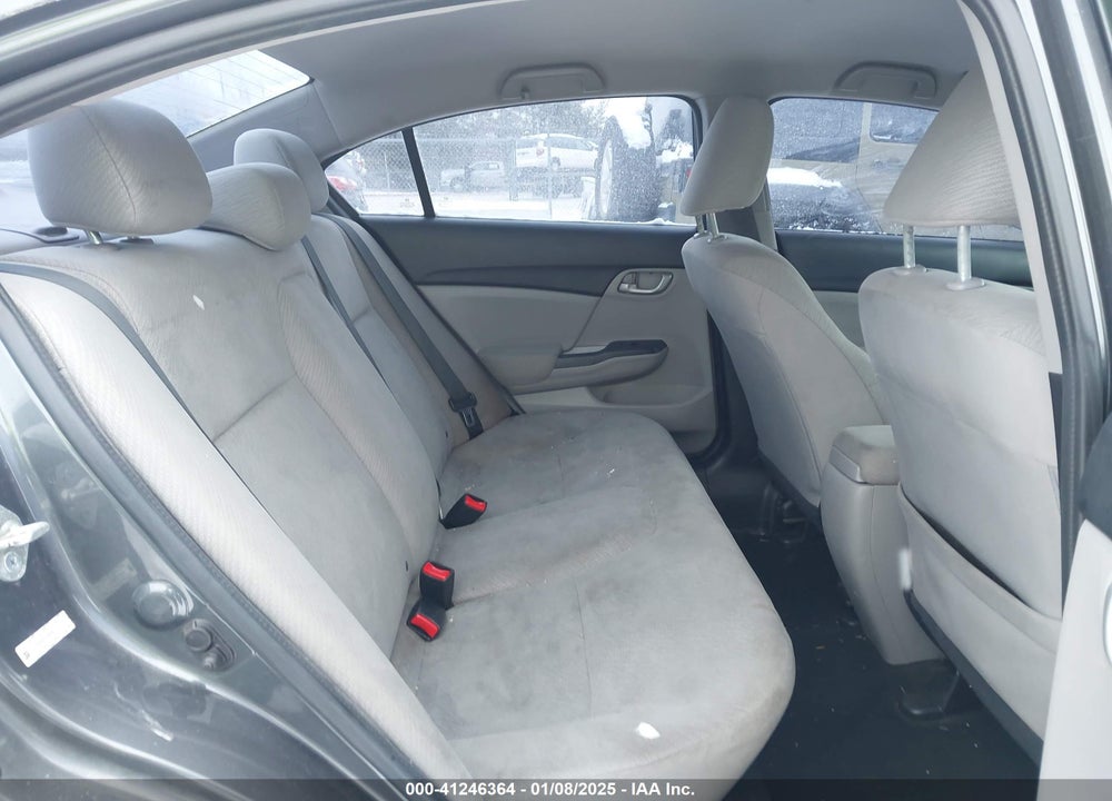 2013 HONDA CIVIC LX VIN: 2HGFB2F57DH569224