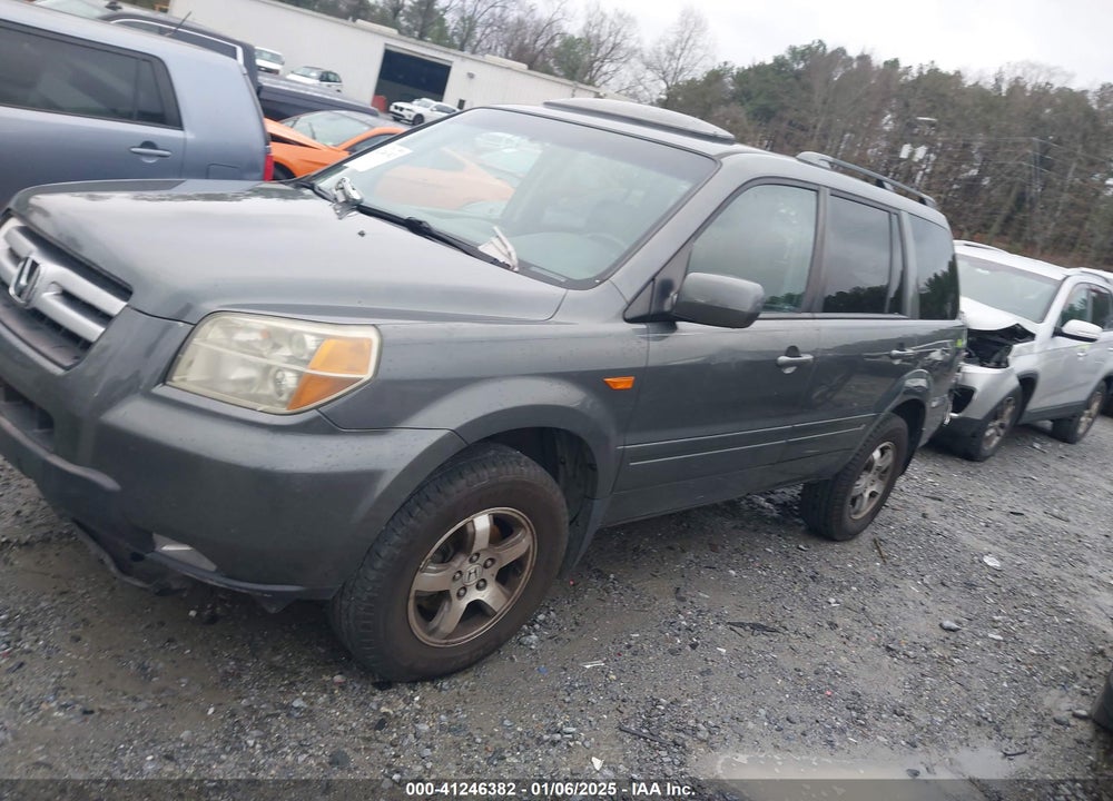 2007 HONDA PILOT EX-L VIN: 5FNYF28777B002807