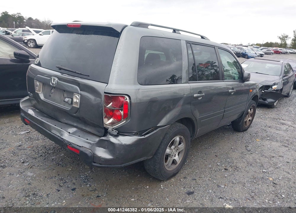 2007 HONDA PILOT EX-L VIN: 5FNYF28777B002807