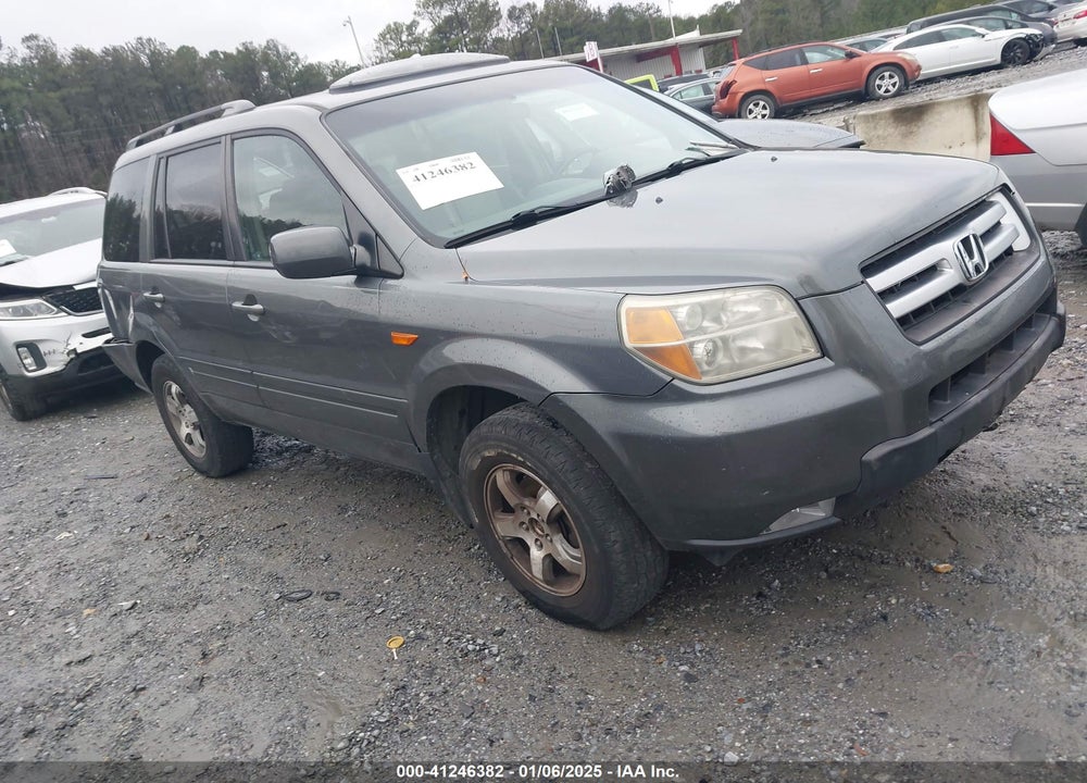 2007 HONDA PILOT EX-L VIN: 5FNYF28777B002807