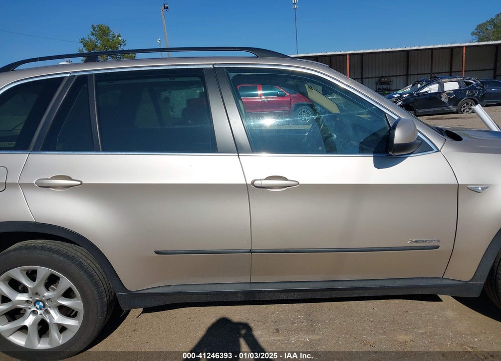 2013 BMW X5 XDRIVE35I/XDRIVE35I PREMIUM/XDRIVE35I SPORT ACTIVITY VIN: 5UXZV4C52D0B17836