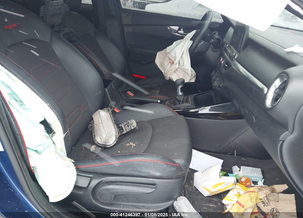 2021 KIA FORTE VIN: 3KPF44AC6ME390758
