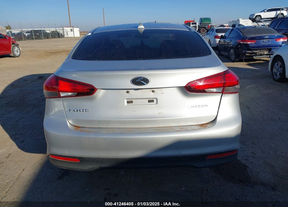2018 KIA FORTE VIN: 3KPFL4A76JE259721