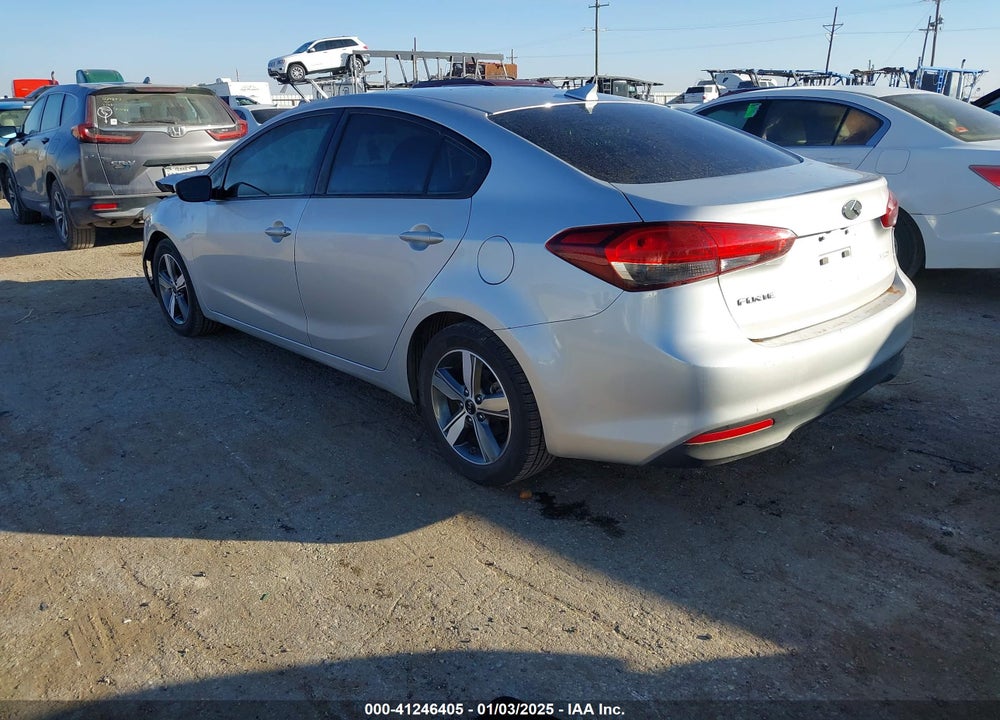 2018 KIA FORTE VIN: 3KPFL4A76JE259721