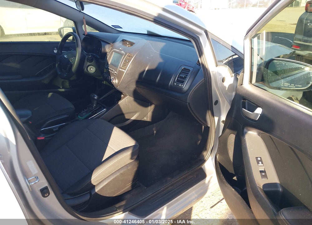 2018 KIA FORTE VIN: 3KPFL4A76JE259721