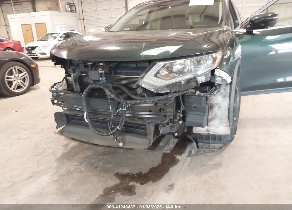 2019 NISSAN ROGUE SV VIN: 5N1AT2MT1KC709383