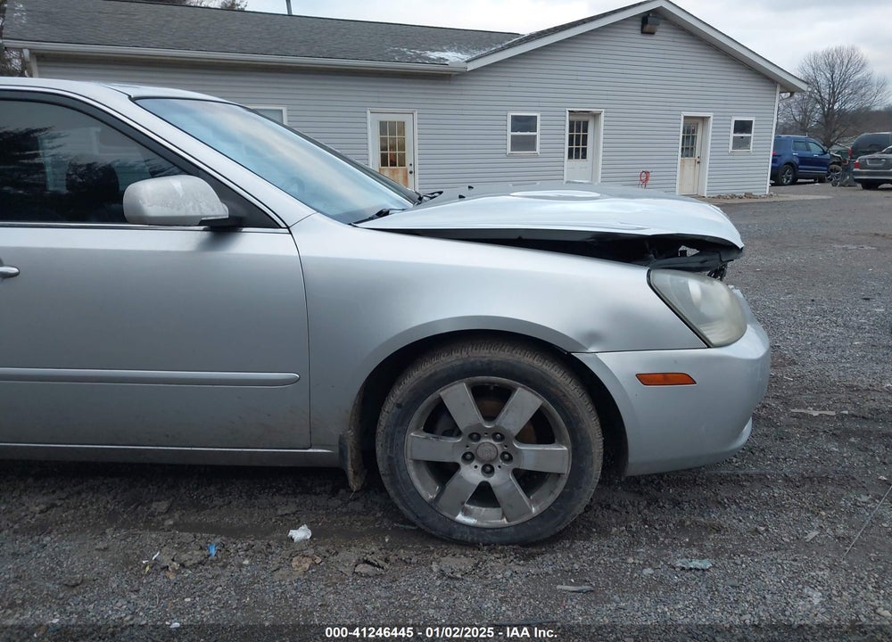 2007 KIA OPTIMA VIN: KNAGE124375162317