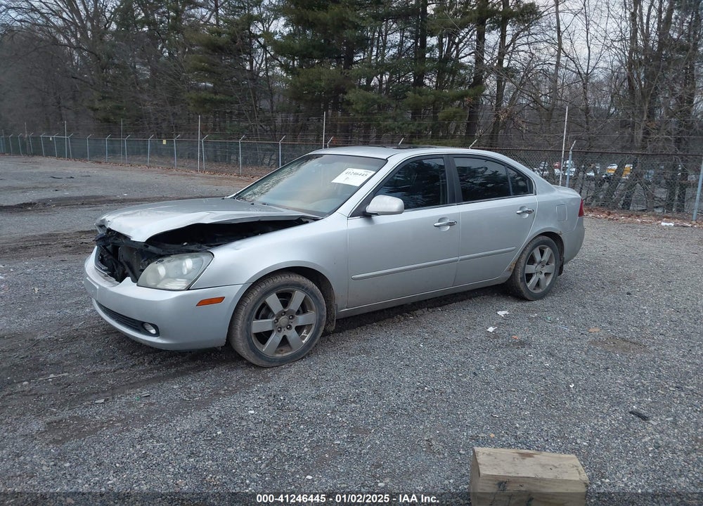 2007 KIA OPTIMA VIN: KNAGE124375162317