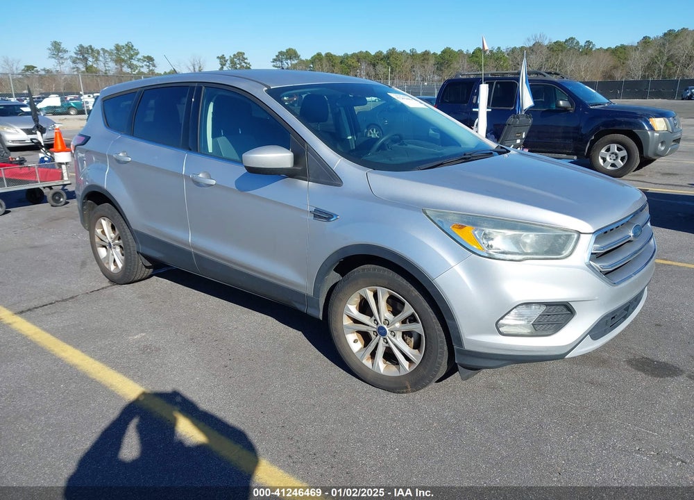 2017 FORD ESCAPE SE VIN: 1FMCU0GD7HUC42682