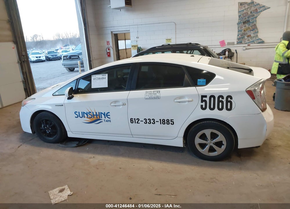 2012 TOYOTA PRIUS VIN: JTDKN3DU3C5380029