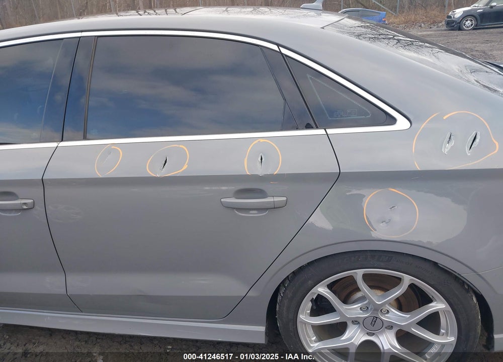 2017 AUDI RS 3 VIN: WUABWGFF8H1900164
