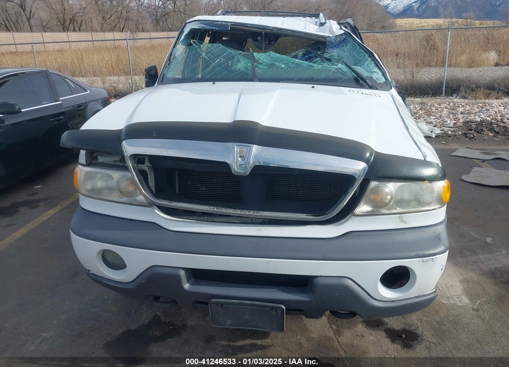 1998 LINCOLN NAVIGATOR VIN: 5LMFU28L6WLJ02976