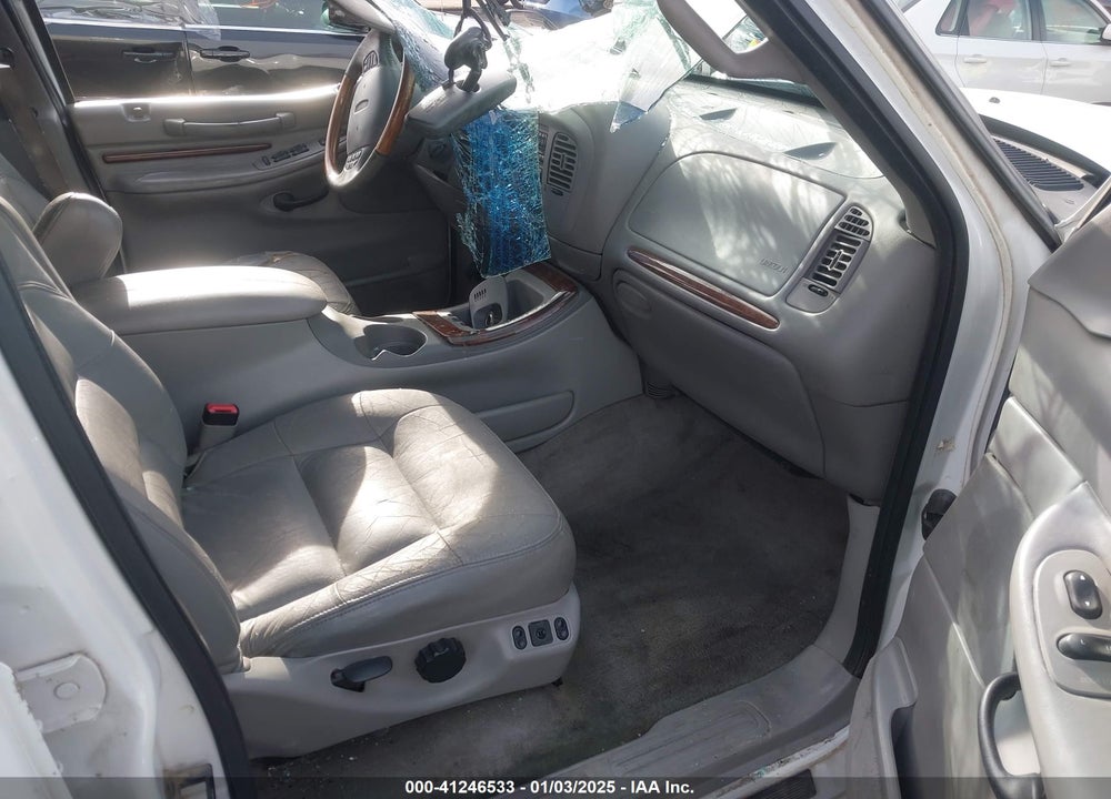 1998 LINCOLN NAVIGATOR VIN: 5LMFU28L6WLJ02976