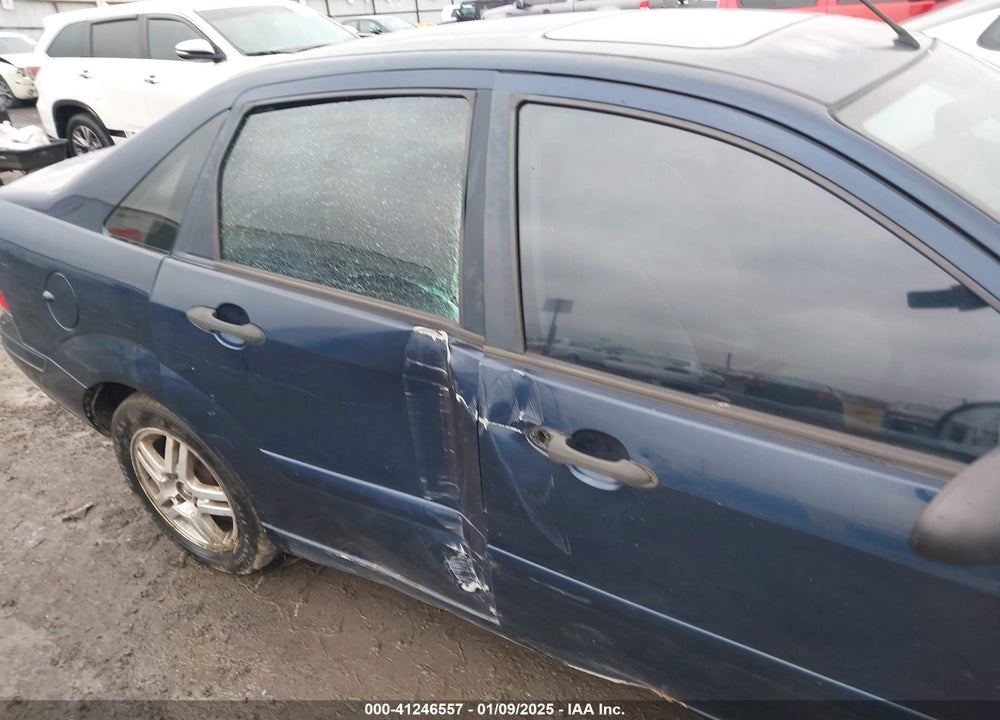 2002 FORD FOCUS SE VIN: 1FAFP34382W321057