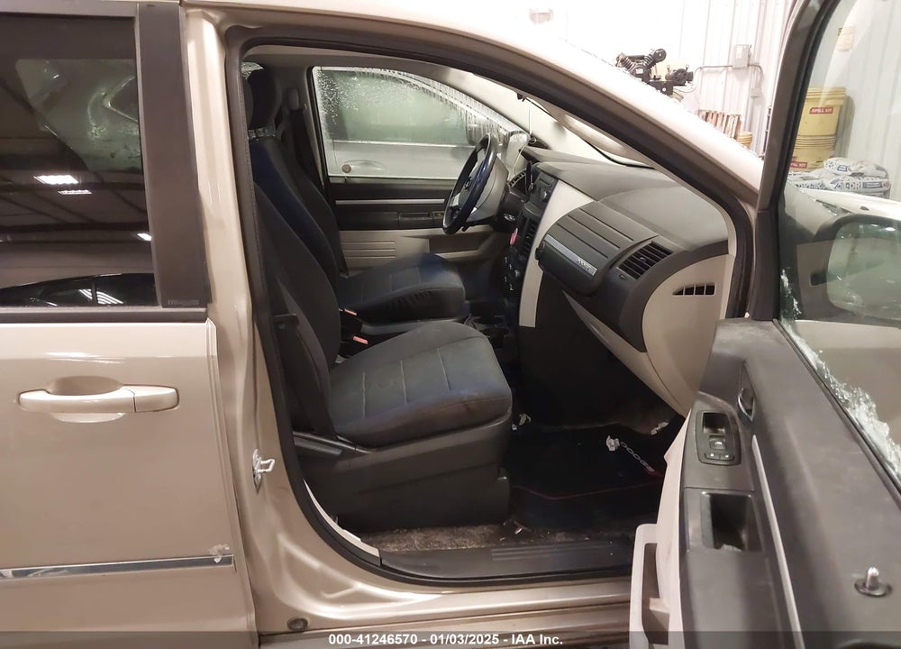 2009 DODGE GRAND CARAVAN SXT VIN: 2D8HN54149R616888