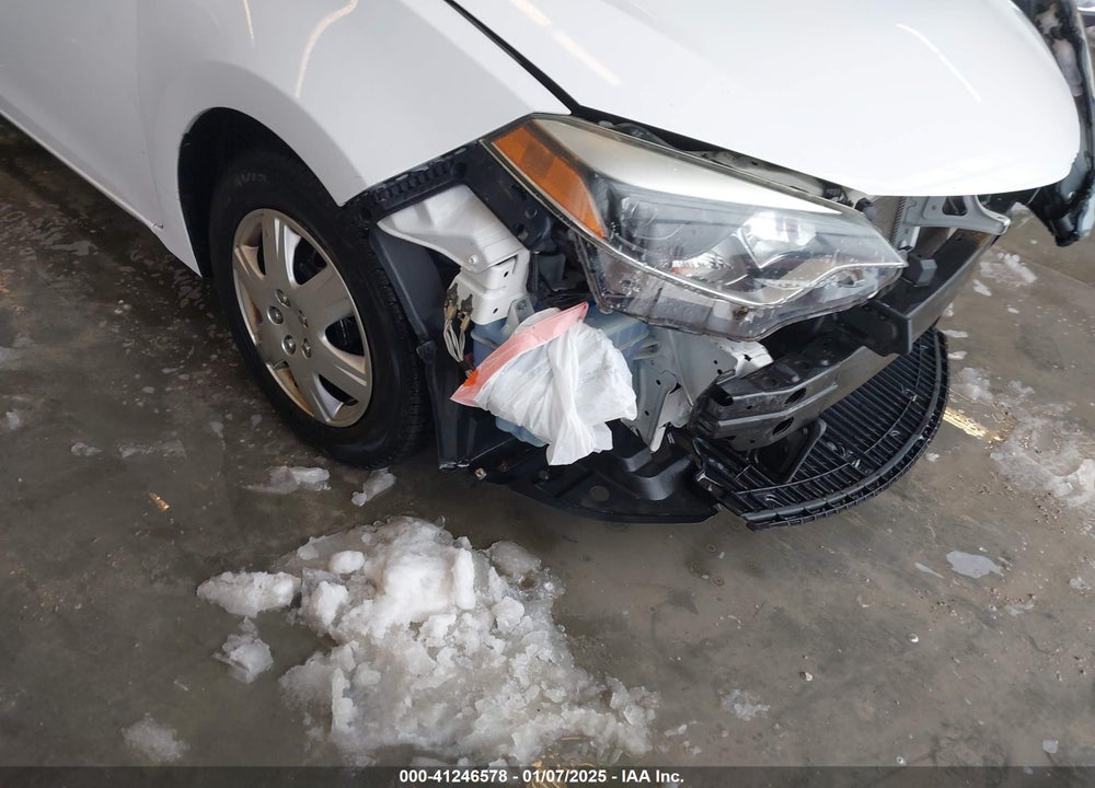 2014 TOYOTA COROLLA L VIN: 2T1BURHE4EC190156