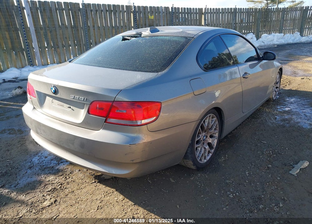 2009 BMW 328I VIN: WBAWB33529P138315