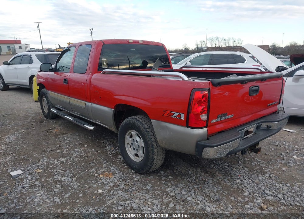 2003 CHEVROLET SILVERADO 1500 LS VIN: 2GCEK19T331243989