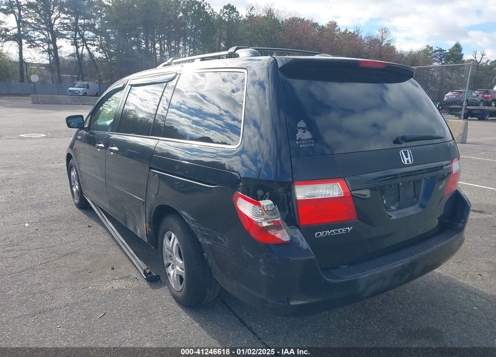 2007 HONDA ODYSSEY EX-L VIN: 5FNRL38737B088605