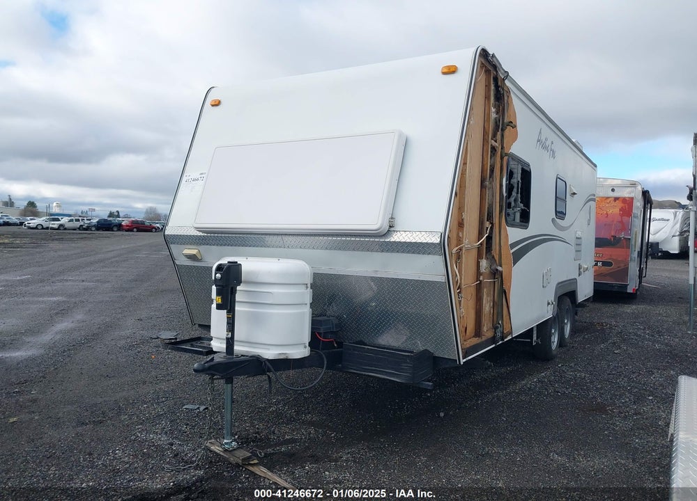 2005 NORTHWOOD ARCTIC FOX 22GQ VIN: 4N11G222650122591