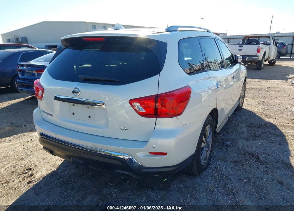 2019 NISSAN PATHFINDER SL VIN: 5N1DR2MN3KC615826