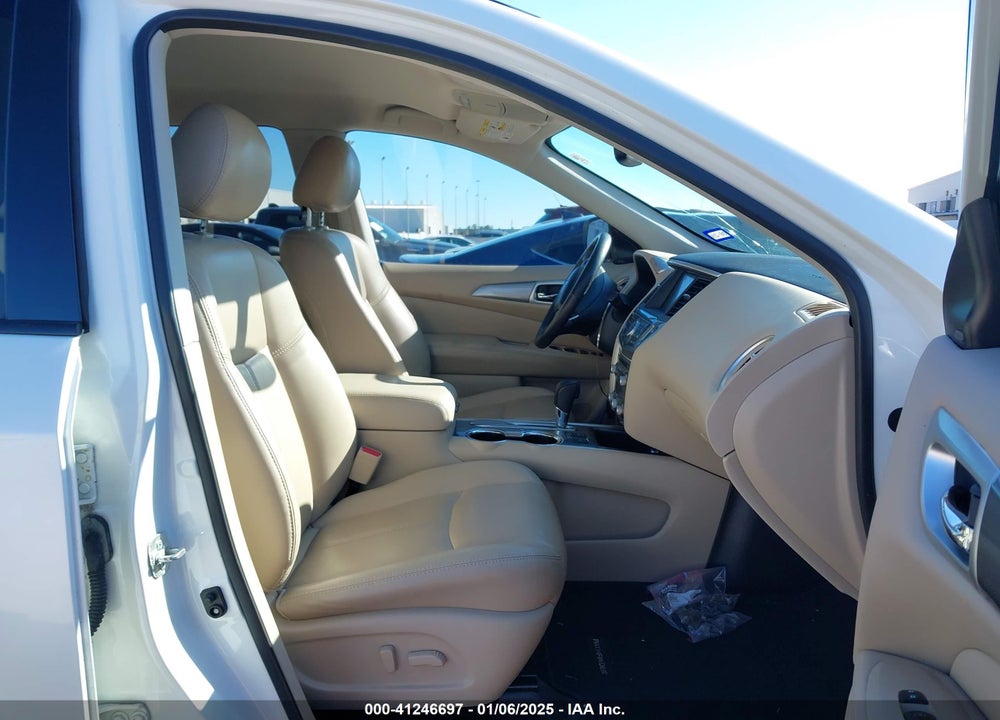2019 NISSAN PATHFINDER SL VIN: 5N1DR2MN3KC615826
