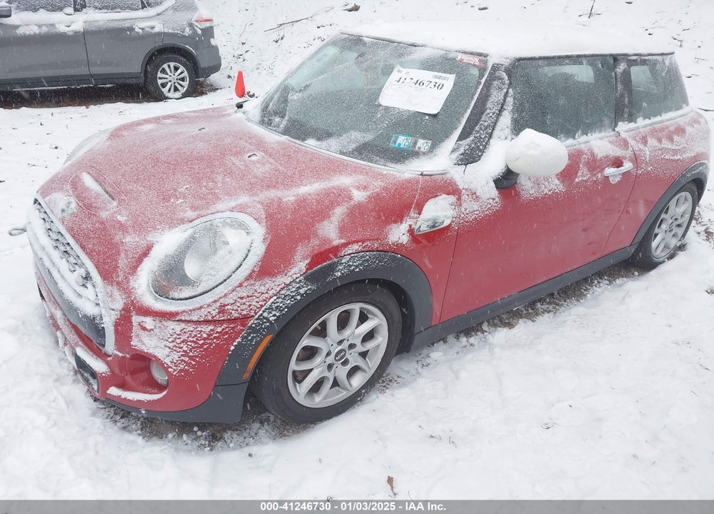 2016 MINI HARDTOP VIN: WMWXP7C54G2C61107