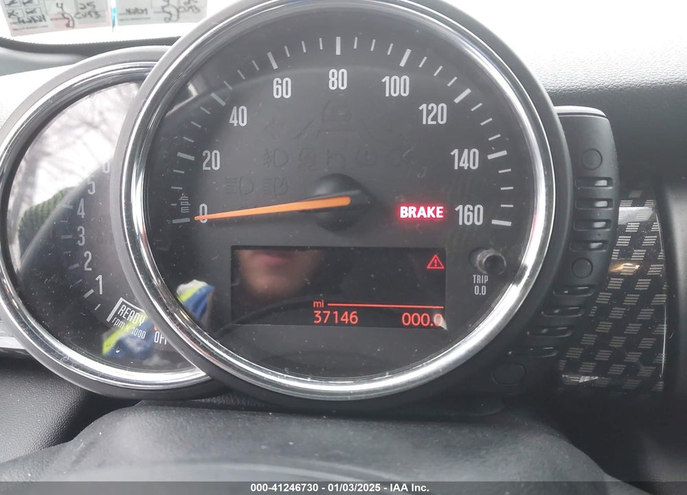 2016 MINI HARDTOP VIN: WMWXP7C54G2C61107