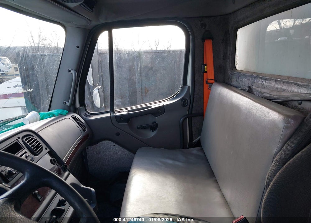 2013 FREIGHTLINER M2 106 MEDIUM DUTY VIN: 1FVACWDTXDHFA4598