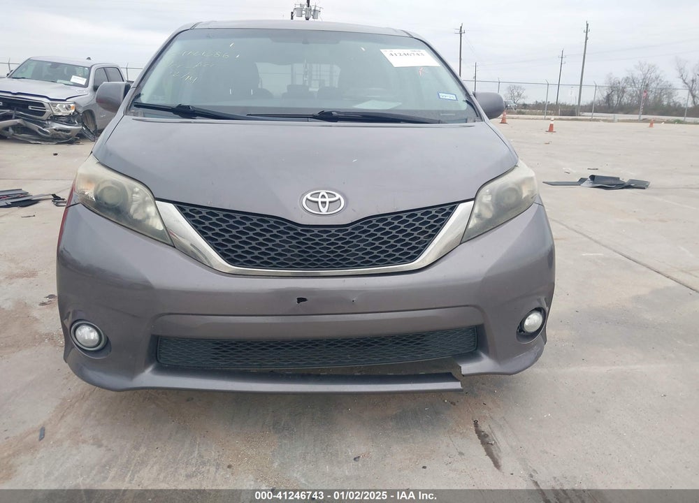 2011 TOYOTA SIENNA SPORT VIN: 5TDXK3DC7BS051669