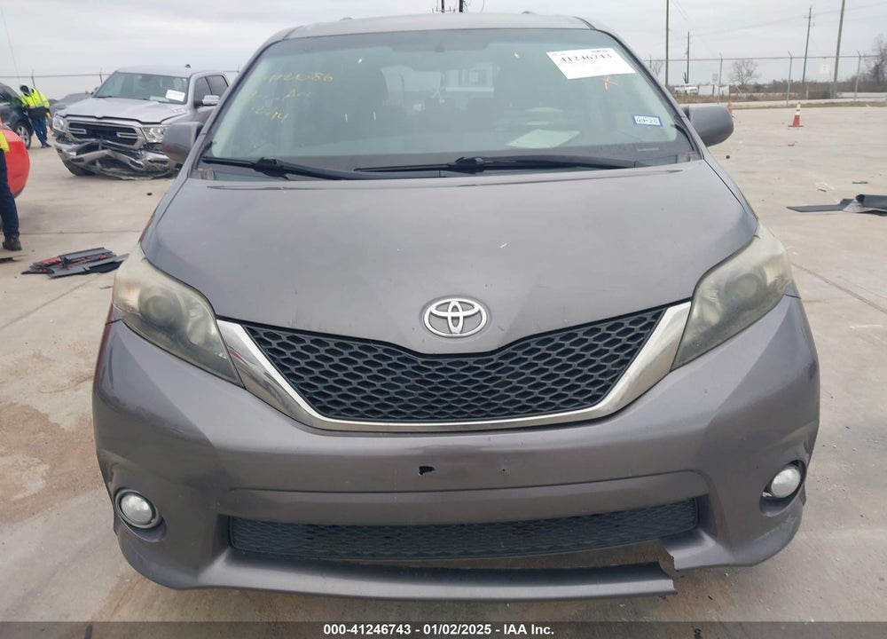 2011 TOYOTA SIENNA SPORT VIN: 5TDXK3DC7BS051669