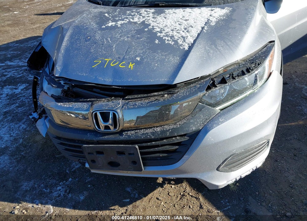 2022 HONDA HR-V AWD LX VIN: 3CZRU6H38NM753352