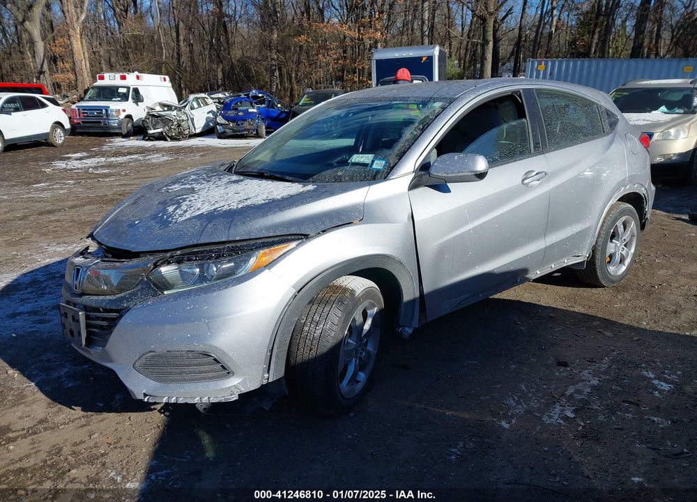 2022 HONDA HR-V AWD LX VIN: 3CZRU6H38NM753352