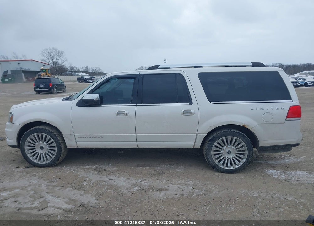 2015 LINCOLN NAVIGATOR L VIN: 5LMJJ3JT2FEJ03906