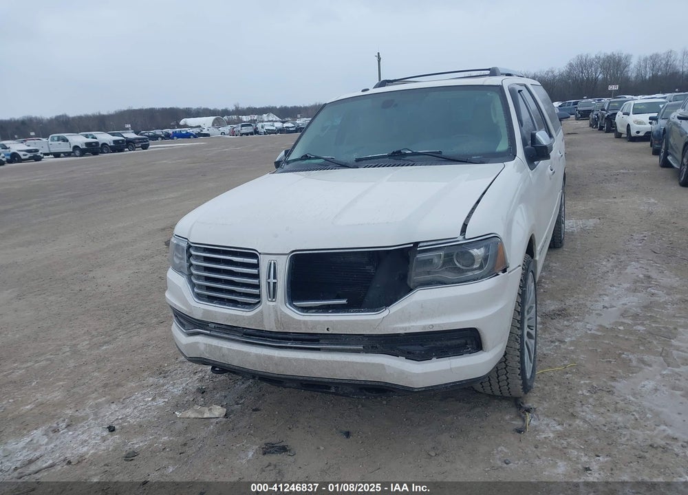 2015 LINCOLN NAVIGATOR L VIN: 5LMJJ3JT2FEJ03906