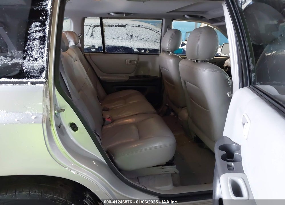 2005 TOYOTA HIGHLANDER V6 VIN: JTEEP21A250132023