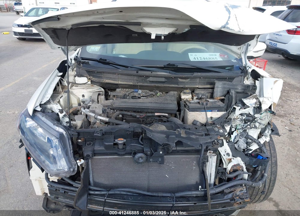 2014 NISSAN ROGUE S VIN: 5N1AT2MV2EC820918