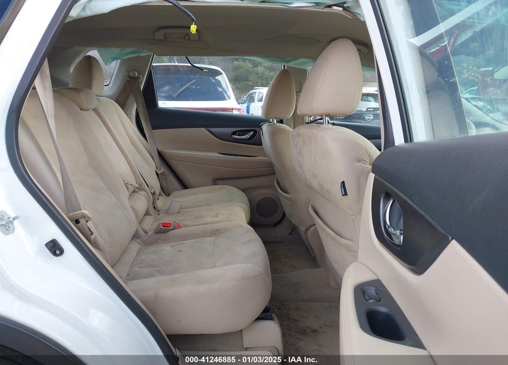 2014 NISSAN ROGUE S VIN: 5N1AT2MV2EC820918