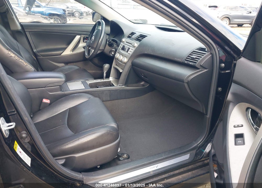 2011 TOYOTA CAMRY VIN: 4T1BF3EK3BU755055