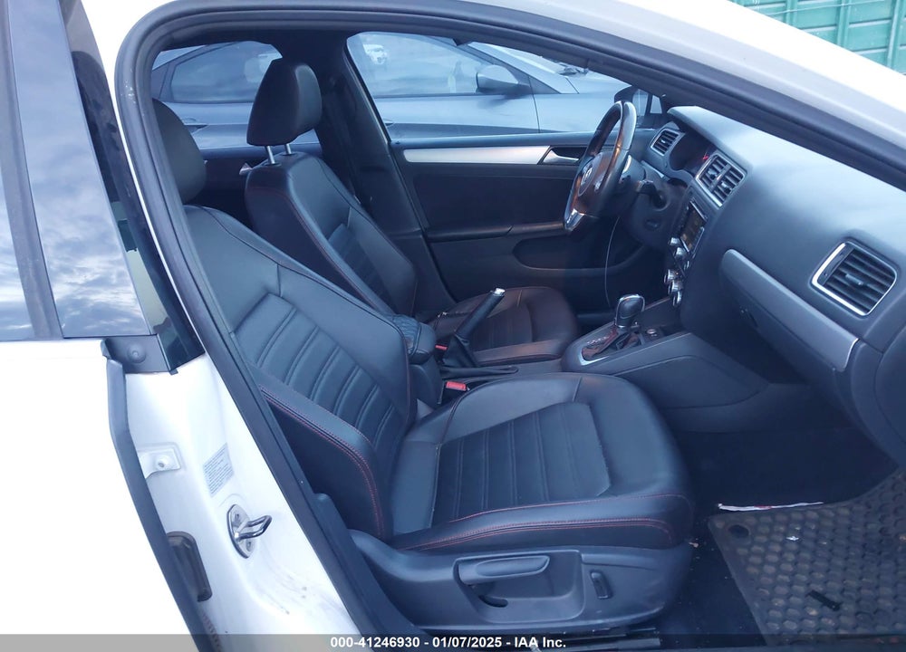 2014 VOLKSWAGEN JETTA VIN: 3VW4T7AJ4EM387503