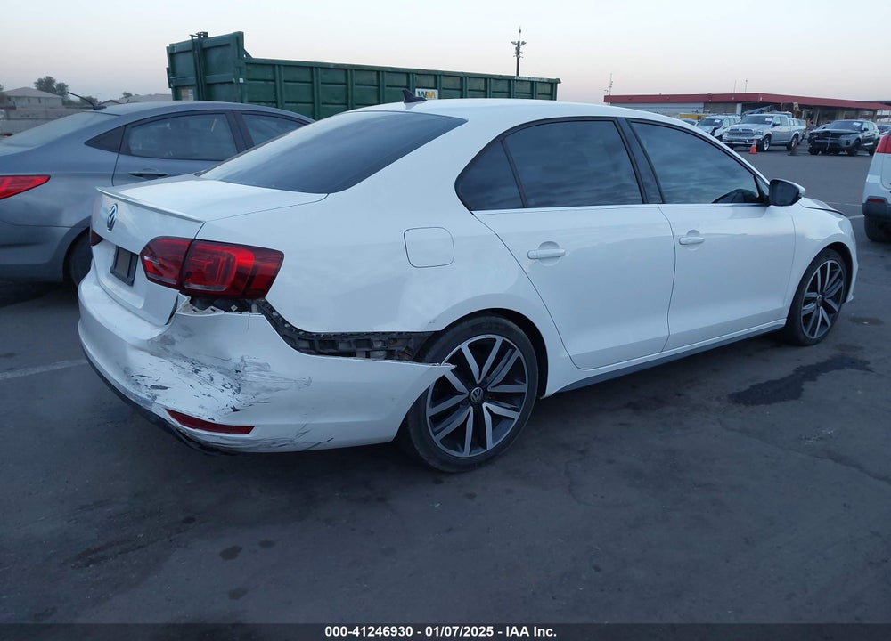 2014 VOLKSWAGEN JETTA VIN: 3VW4T7AJ4EM387503
