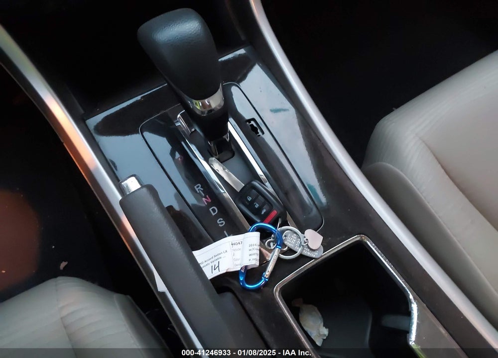 2016 HONDA ACCORD LX VIN: 1HGCR2F38GA142022