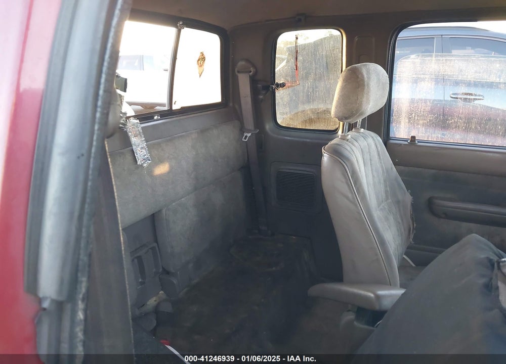 2000 TOYOTA TACOMA VIN: 4TAVL52N7YZ634816