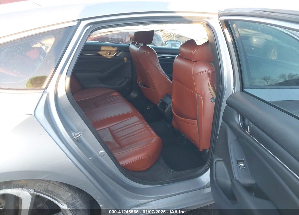 2019 HONDA ACCORD SPORT VIN: 1HGCV1F32KA105045