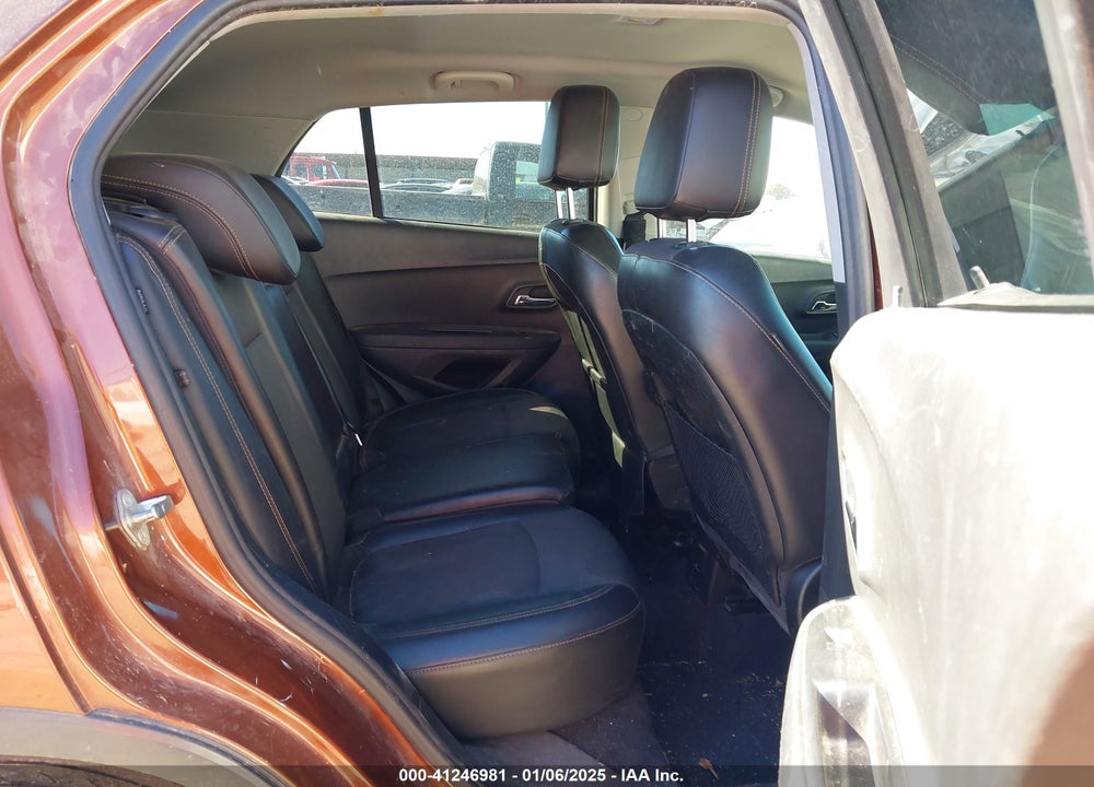 2019 CHEVROLET TRAX VIN: 3GNCJLSB4KL235119