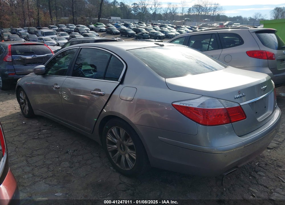 2009 HYUNDAI GENESIS VIN: KMHGC46E19U043585