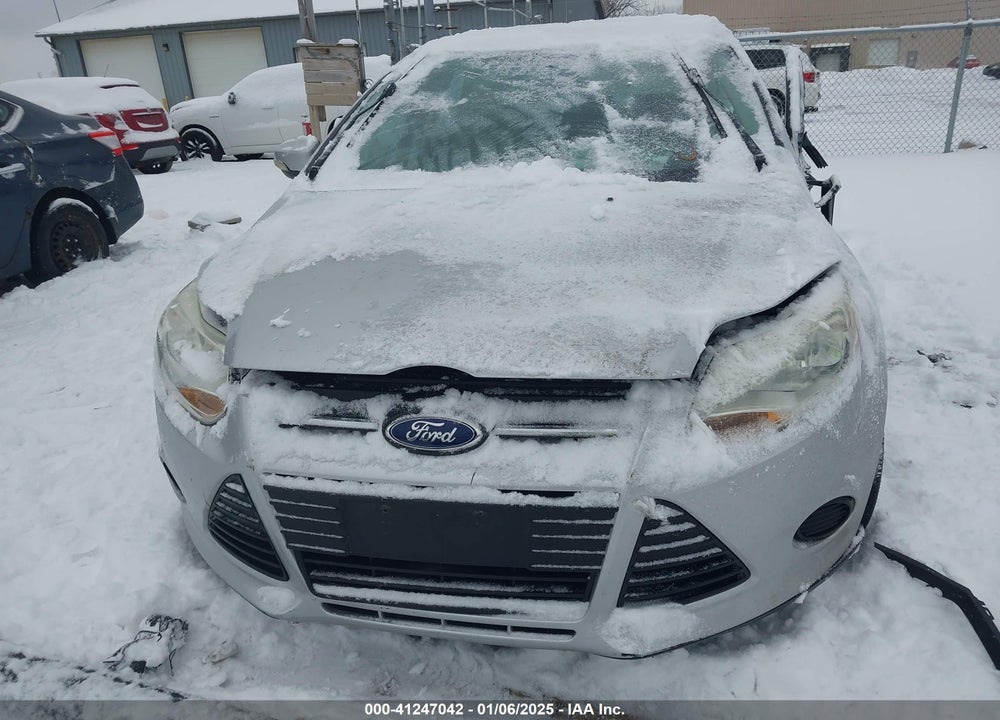 2014 FORD FOCUS VIN: 1FADP3K2XEL182119