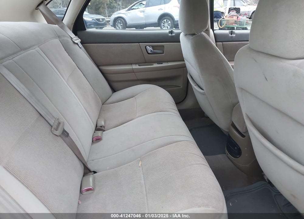 2000 FORD TAURUS SE VIN: 1FAFP53U9YA252519
